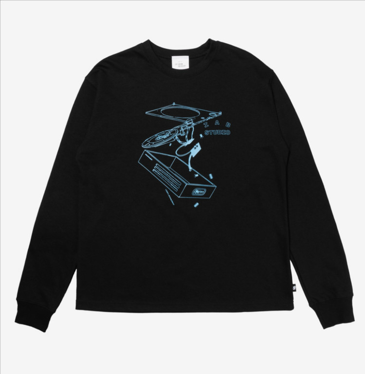 아이앱 X 이 별에 필요한 롱슬리브 블랙 사이언 S 판매 이미지