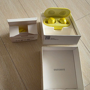 갤럭시버즈1 이미지