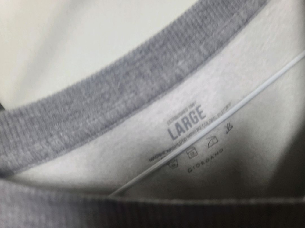 디스커버리 지오다노 퓨마 맨투맨 100 L 사이즈 이미지