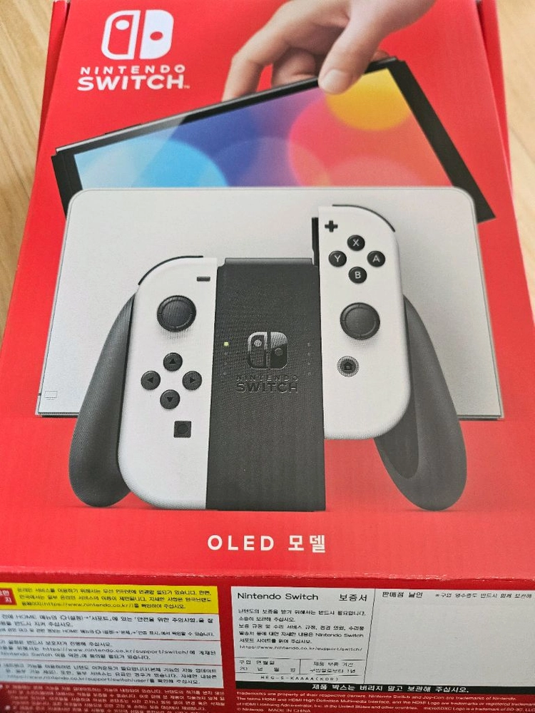 닌텐도 스위치 oled 풀셋. 케이스, 게임칩2개 - 안심되는 중고거래