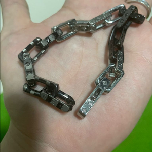 루이비통 버질아블로 다미에 팔찌 판매 이미지