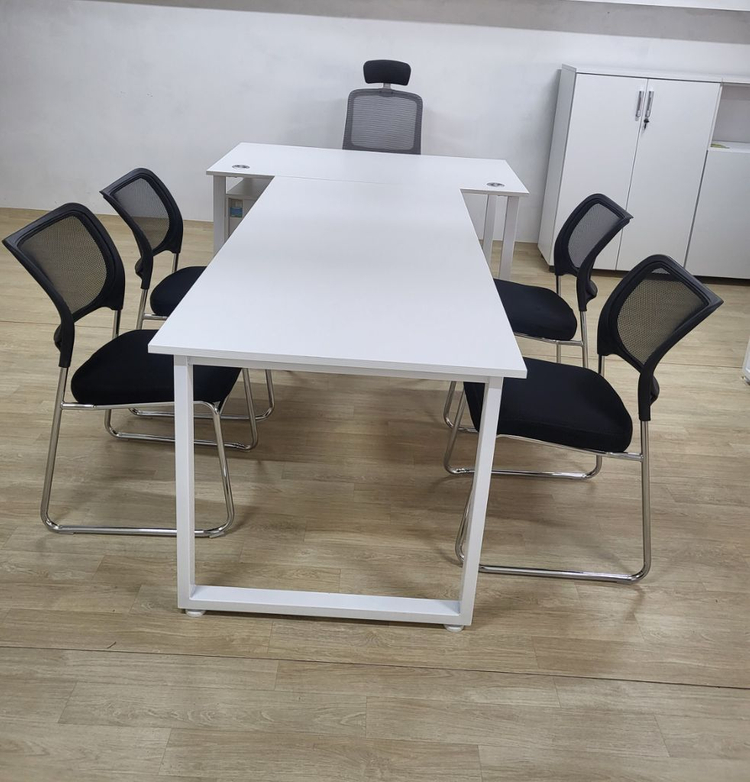 포밍탁자 접이식탁자 작업탁자 원형테이블 파티션 책상 의자 서랍 책장 수납장 회의용의자 회의용테이블 이미지