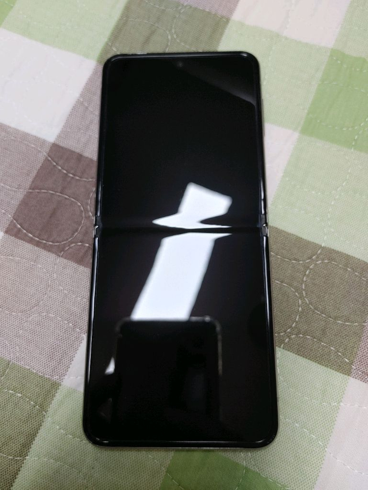 S급 ㅡ 갤럭시 Z플립4 256GB + 새케이스 이미지