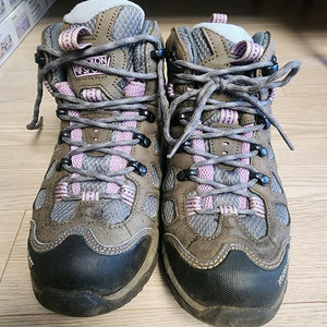 코오롱 고어텍스 여성 등산화 240 이미지