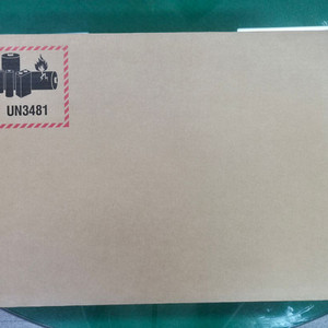 (미개봉) 맥북 프로 M5 Pro 16인치 CPU 18코어 / GPU 20코어 (MGE64KH/A) 이미지