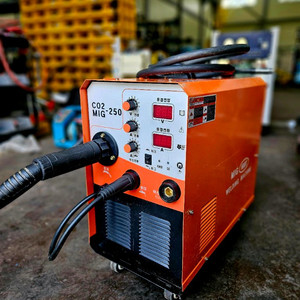 중고 인버터CO2용접기 이미지