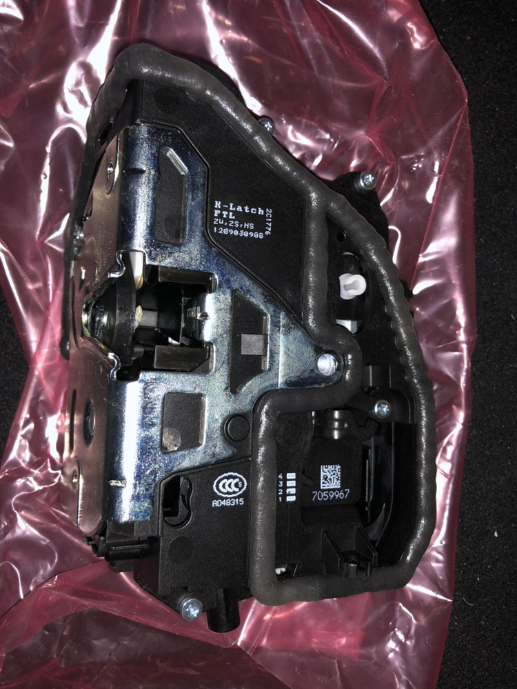 Bmw f바디 운전석 도어락(새상품) 이미지