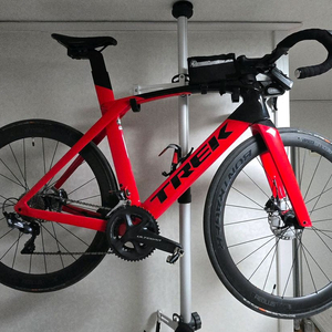 TREK 마돈 SL6 로드바이크 이미지