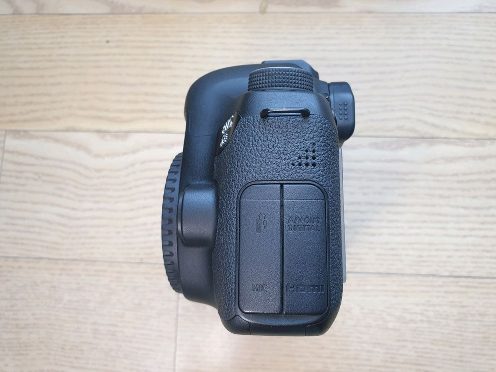 캐논 EOS 6D DSLR 카메라 바디(렌즈제외) 이미지