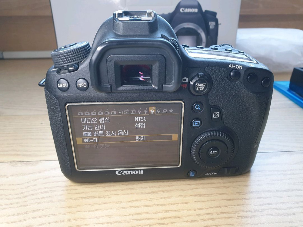 캐논 EOS 6D DSLR 카메라 바디(렌즈제외) 이미지