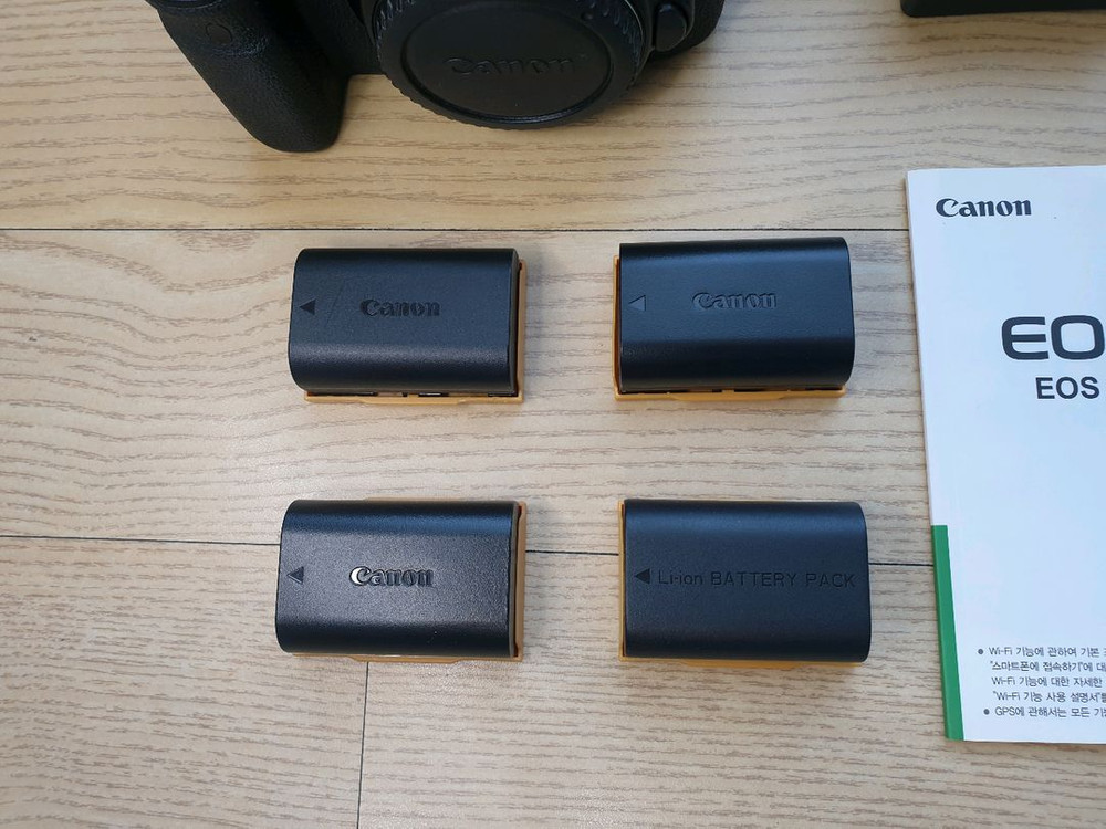 캐논 EOS 6D DSLR 카메라 바디(렌즈제외) 이미지