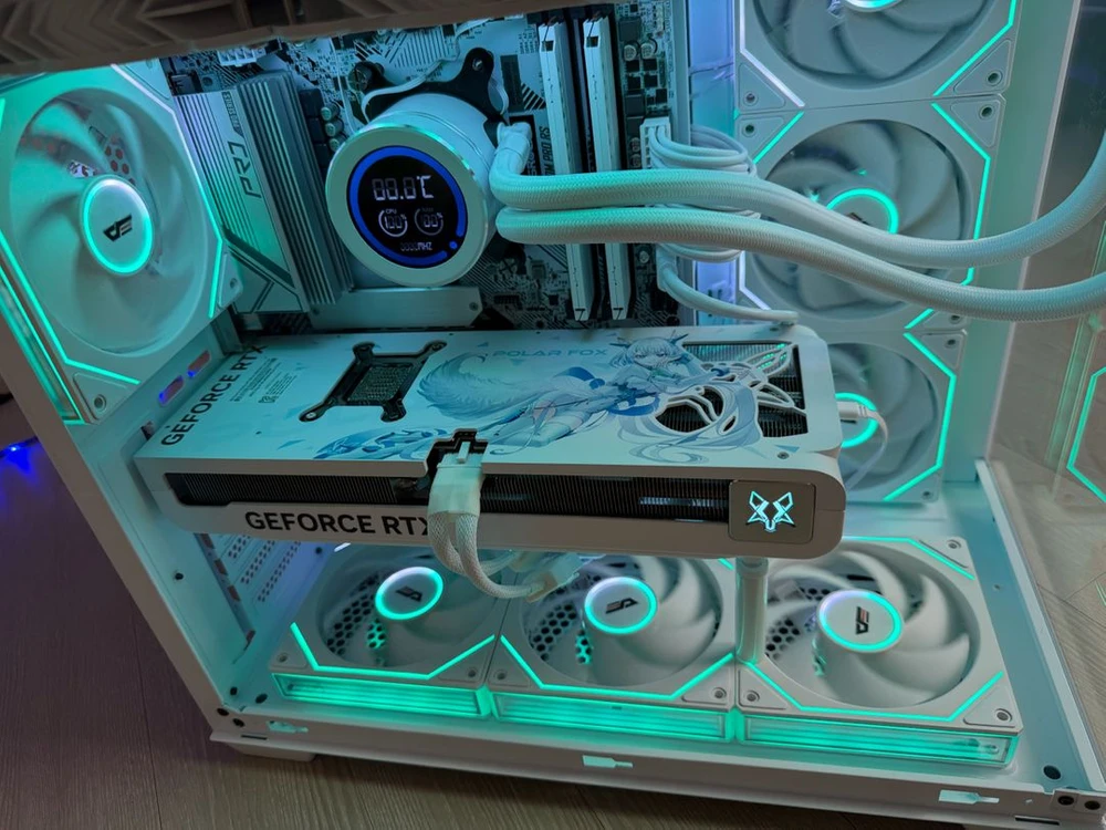 하이엔드급pc / 5700x3d / rtx5070 / 모니터키보드포함 이미지
