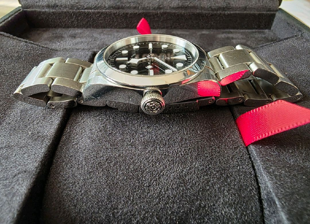 튜더 블랙베이36 검판 구형 이미지