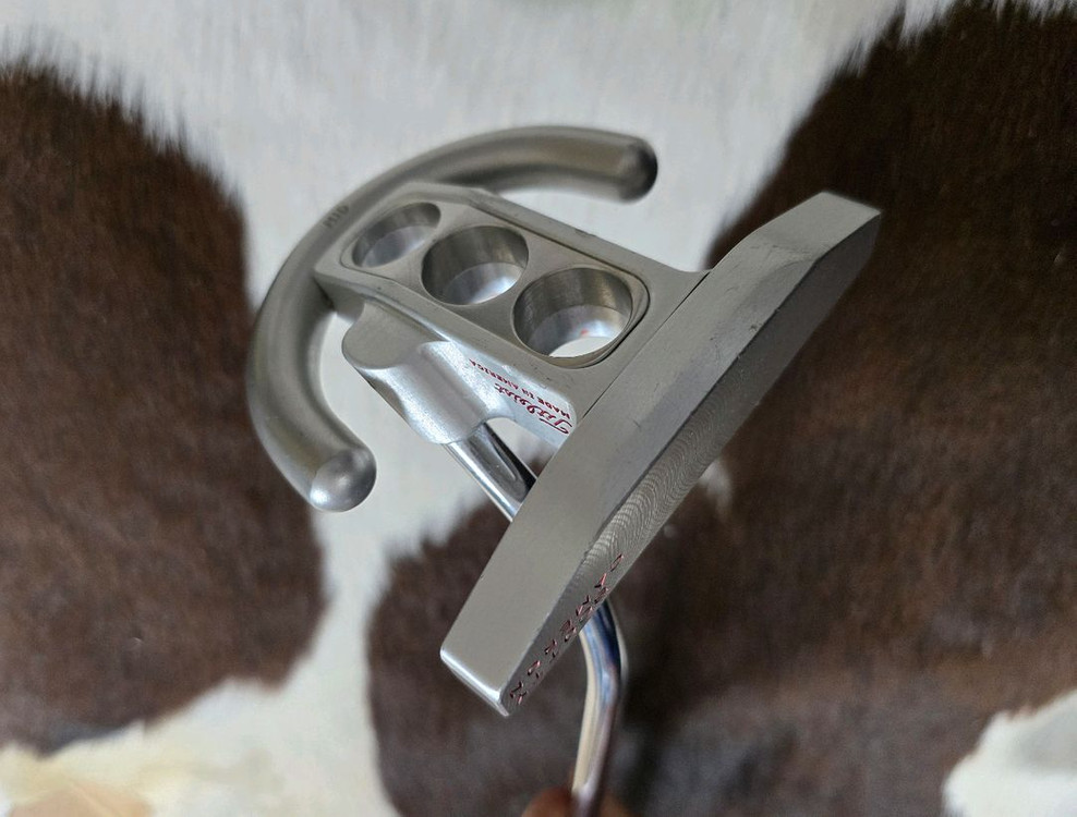 스카티카메론 암락 장척 FUTURA 푸추라 44인치 퍼터 이미지