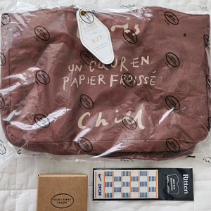 리튼 미니러그북마크/호텔팔리치 헤어클립과 에코백 이미지