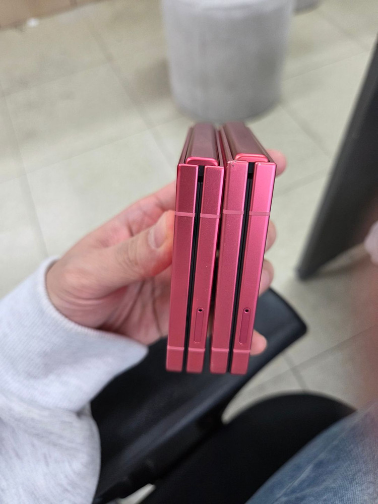 [76만]자급제 갤럭시Z플립7 코랄레드 512기가 이미지