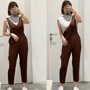 플리츠플리즈 점프슈트,멜빵팬츠 이세이미야케 울리 반팔탑 이미지