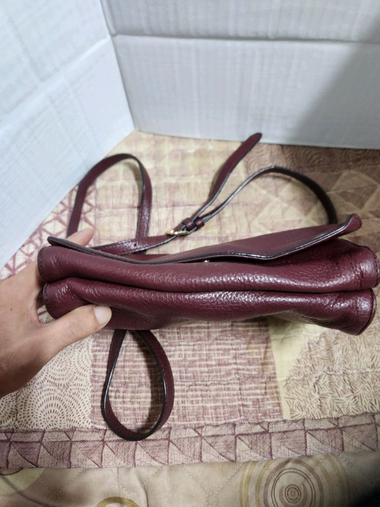 가죽 크로스백 오야니 이미지