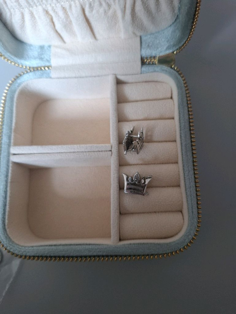 제이에스티나 실버귀걸이 이미지