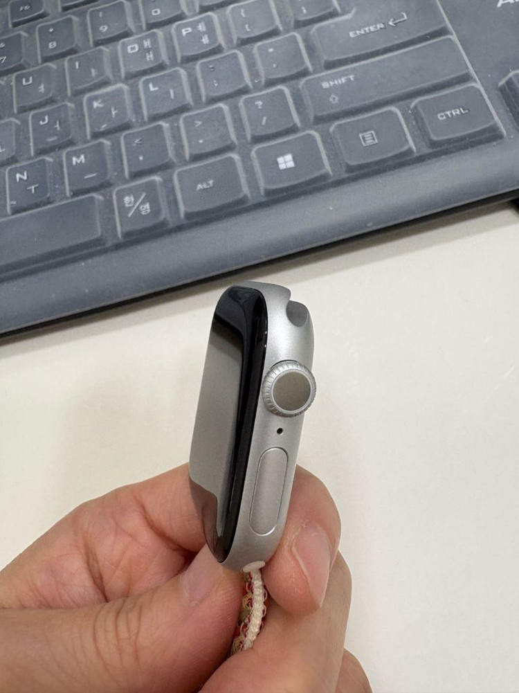 애플워치10 gps 42mm 실버 이미지