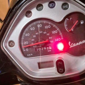 베스파 gts125 super 이미지