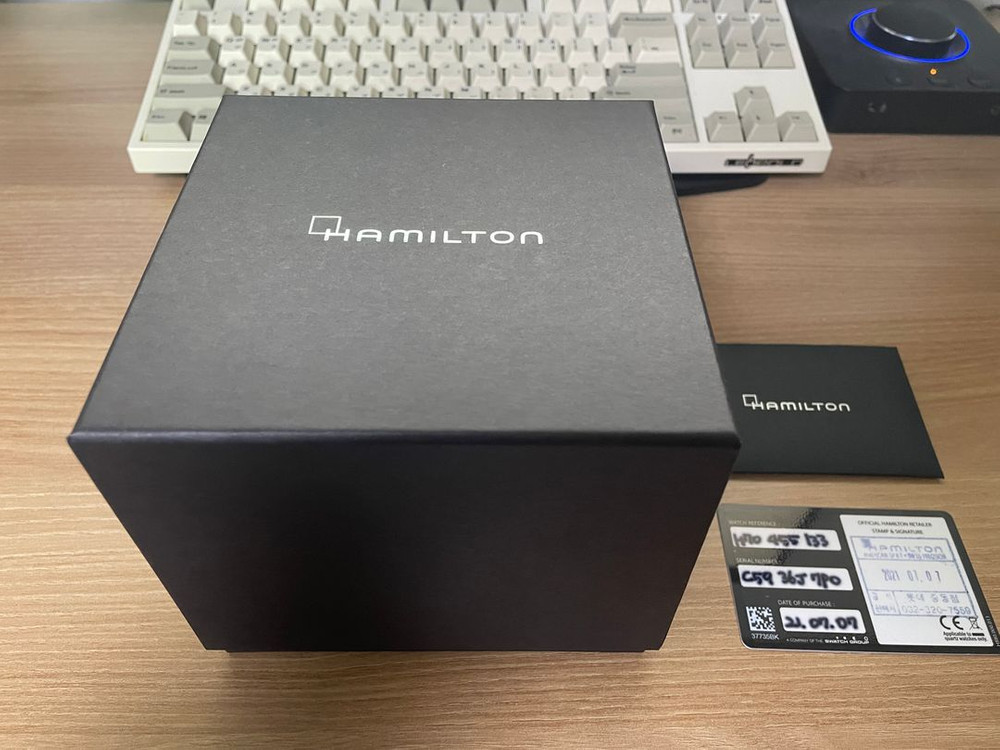 해밀턴 카키필드 오토매틱 38mm 스테인리스 스틸 검정 이미지