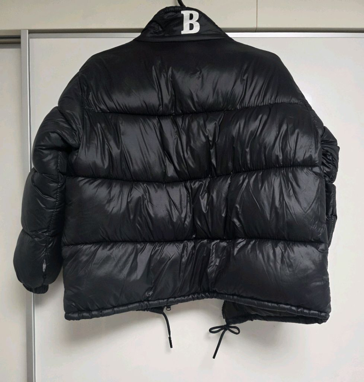 유아패딩140(소매뜯김수선해야함) 이미지