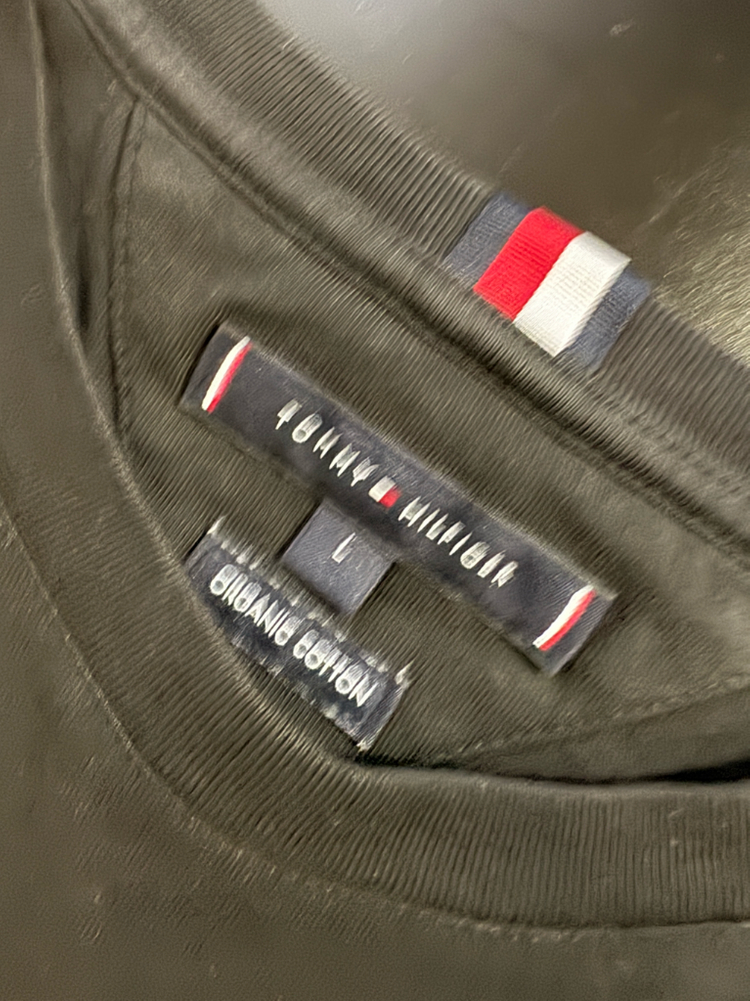 타미힐피거 원 포켓 미니멀 롱 슬리브 긴팔티 블랙 L 이미지