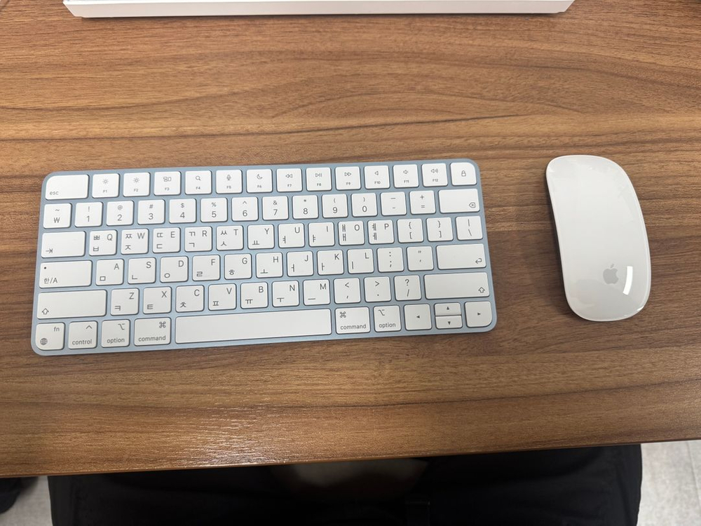 [아이맥(iMac) M3] RAM 8GB, SSD 256GB 판매합니다. 이미지