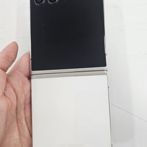 갤럭시Z플립5 512GB 화이트 가성비폰 이미지