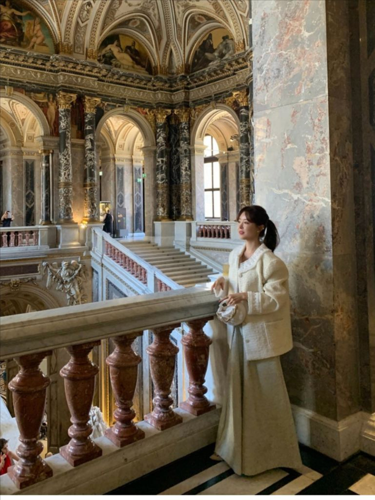 바이씨니 제작 샬롯트위드자켓 이미지