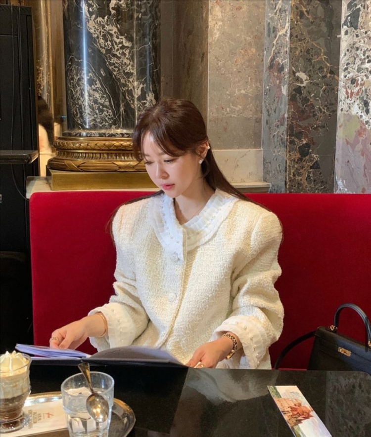 바이씨니 제작 샬롯트위드자켓 이미지