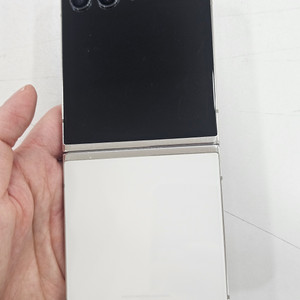 갤럭시Z플립5 512GB 화이트 가성비폰 이미지