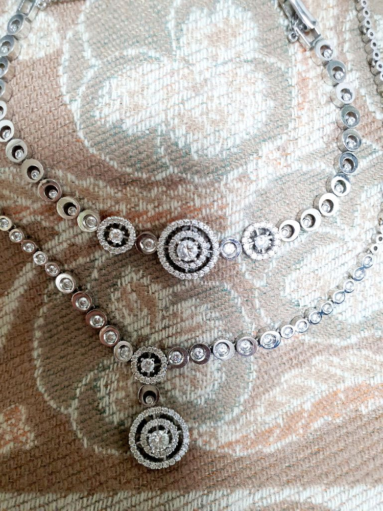 14k 화이트골드 다이아몬드 목걸이 팔찌 세트 이미지