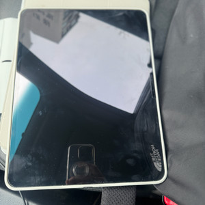 아이패드 프로 m4 셀룰러 판매합니다 (애케플 27년 9월까지) 이미지