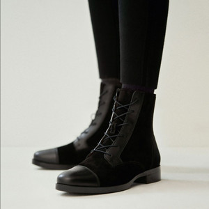 쿠에른 부츠 245 이미지