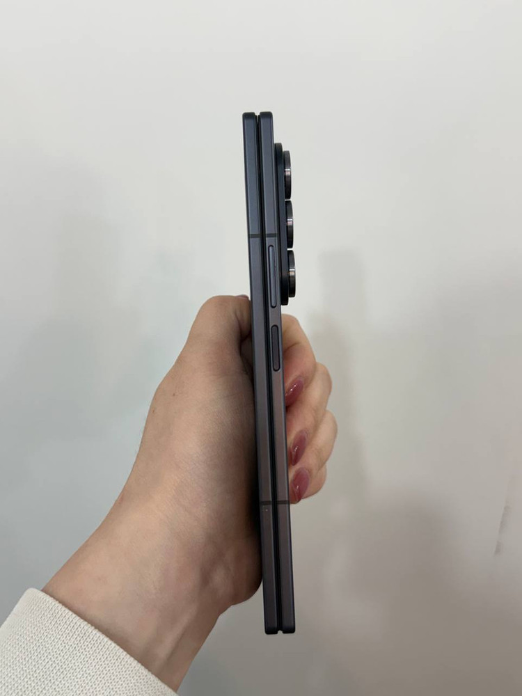 풀박스)갤럭시Z폴드7 블랙 256GB Y1659 이미지