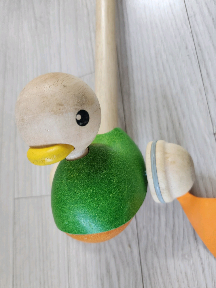 플랜토이즈 산책하는오리원목장난감 이미지