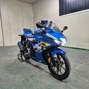 스즈키 GSX-R 125 23년식 1만KM 판매합니다 이미지
