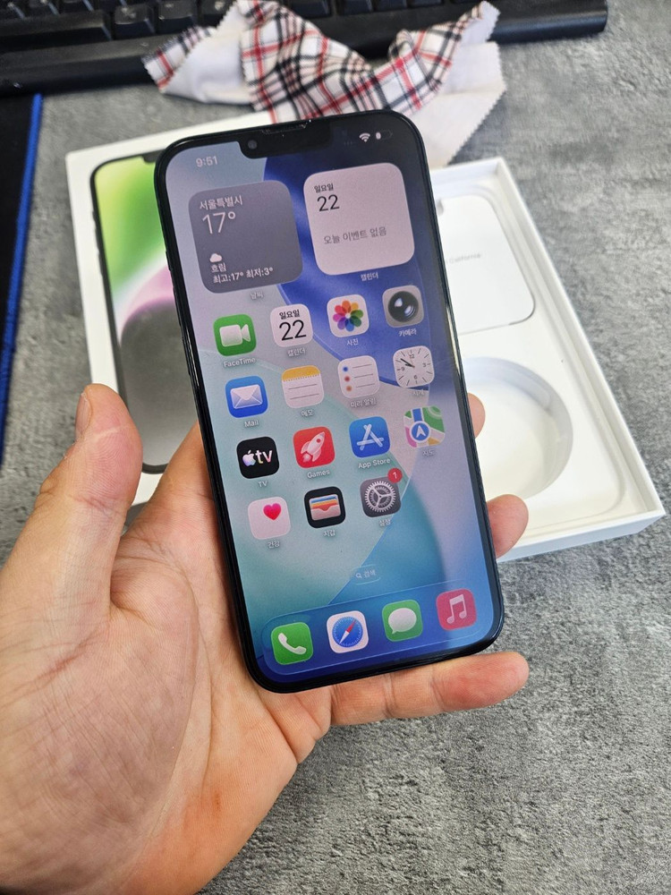 애플 아이폰14플러스 정품판매 무잔상 93프로배터리정품 이미지