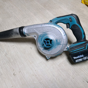 마끼다 18V 충전 송풍기 블로워 세트 이미지