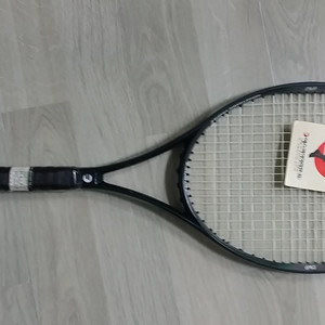 테니스라켓 ﻿에스콰이어, ﻿﻿피셔, 가와사키 해머, 프로케넥스 보스 2000, 쌍안경, 스노클링 이미지