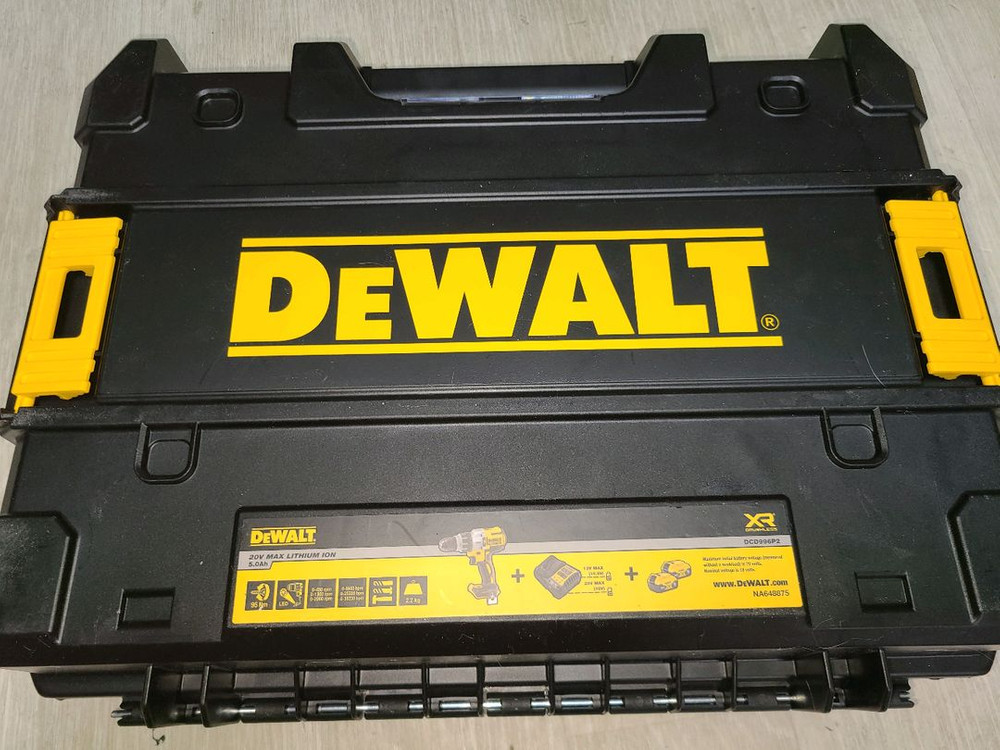 디월트 충전 드라이월 스크류건 매거진 드릴 세트 이미지