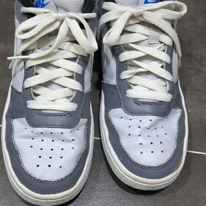 나이키 코트 버로우 운동화(240size) 이미지