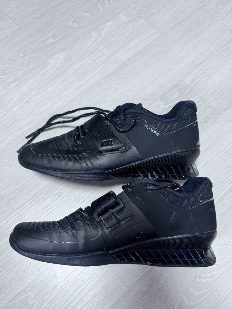 나이키 플라이와이어 블랙 Flywire 역도화 올블랙 250 이미지