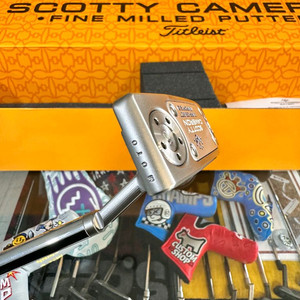 가격내림 급매스카티 카메론 모토 한정판 퍼터 헤드커버 포함 이미지