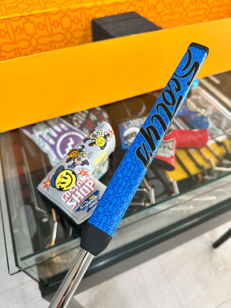 가격내림 급매스카티 카메론 모토 한정판 퍼터 헤드커버 포함 이미지