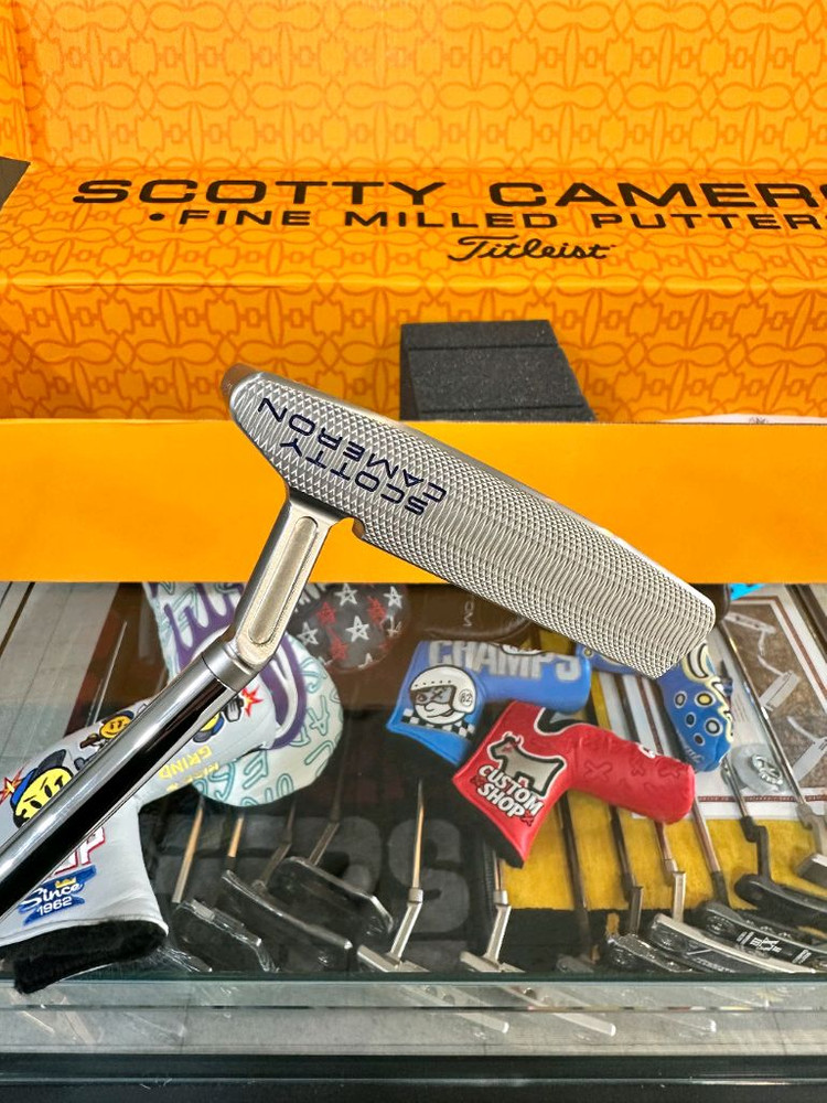 가격내림 급매스카티 카메론 모토 한정판 퍼터 헤드커버 포함 이미지
