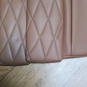 제네시스 GV80 아임반 암쿠션 입니다 이미지