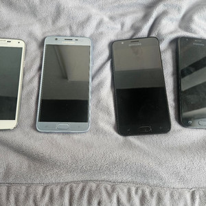 저렴한 스마트폰 여러대 판매합니다 20여대정도 이미지